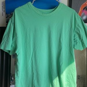 Entireworld green shirt. Men’s Medium